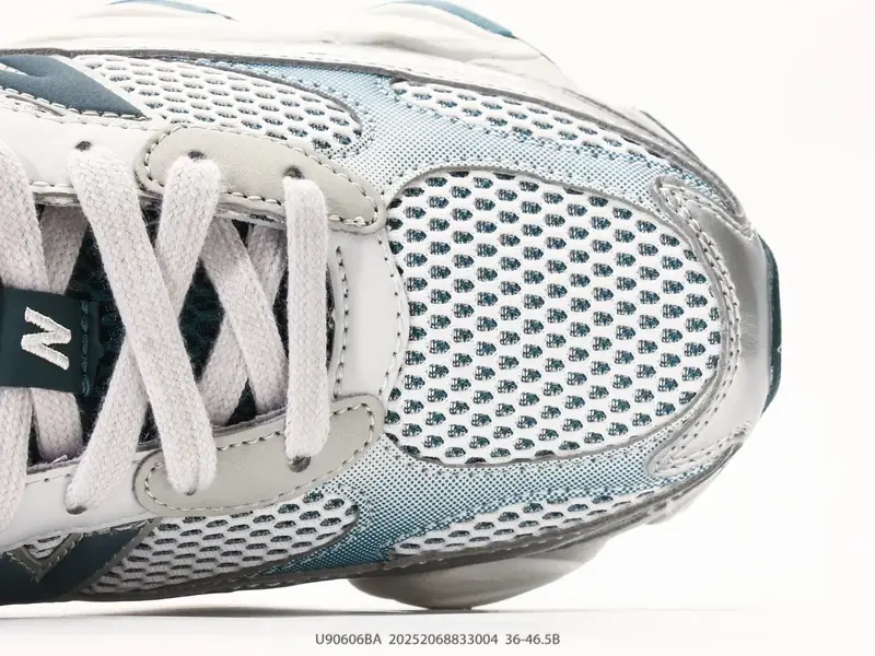 新百伦 New Balance NB9060小象蹄女款9060舒适百搭老爹鞋 #全新 9060 款式将经典风格与现代 U90606BA #20252068833004